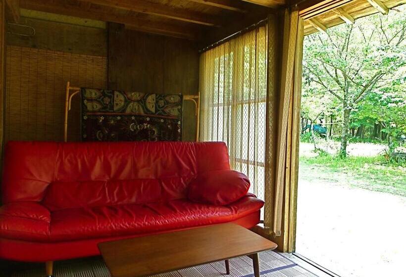 הוסטל Kominka Sharehouse Hooju