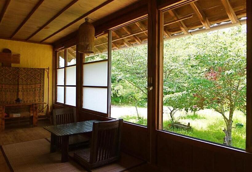 הוסטל Kominka Sharehouse Hooju