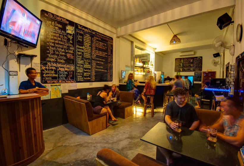 호스텔 Me Mates Villa