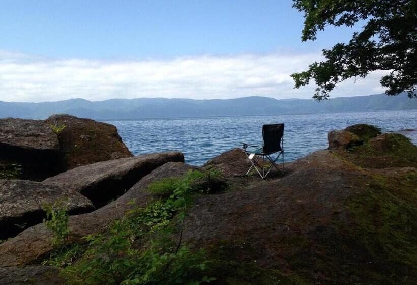 Общежитие Towadako Backpackers