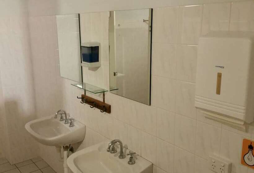 הוסטל Wandarrah Lodge