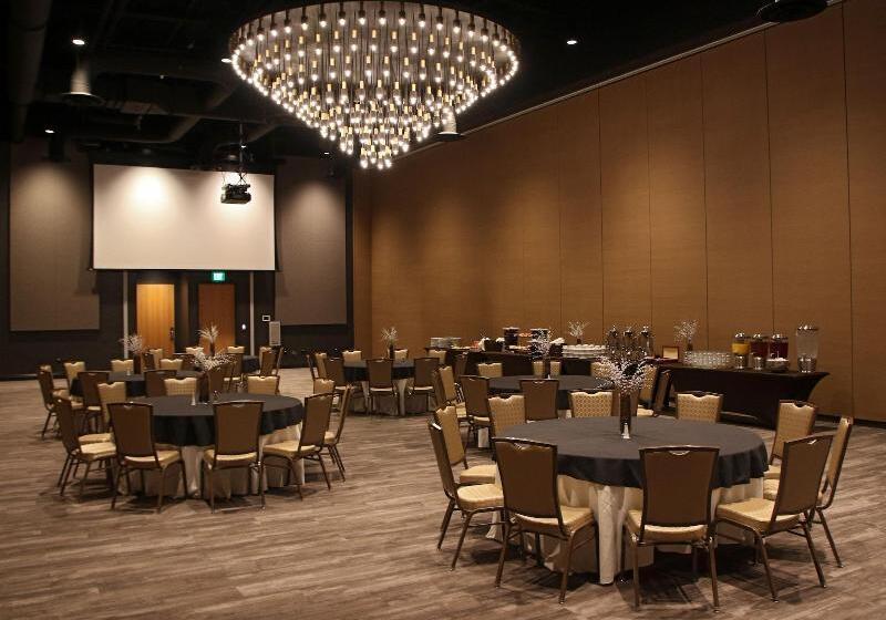 Angel Of The Winds Casino Resort