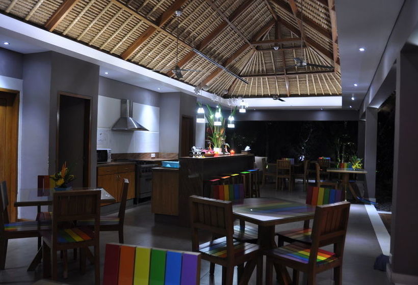 مبيت وإفطار Balinea Holiday Home