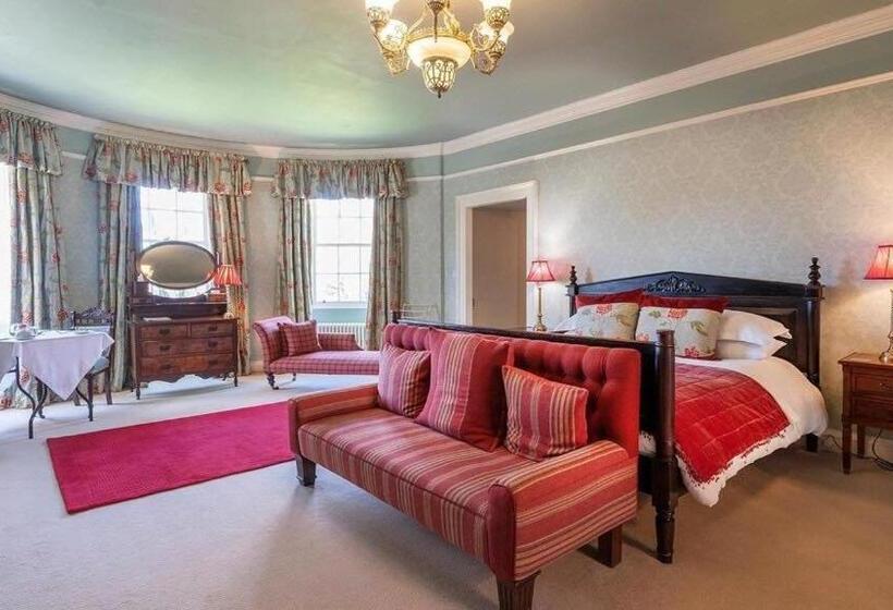 ベッドアンドブレックファースト Durn House