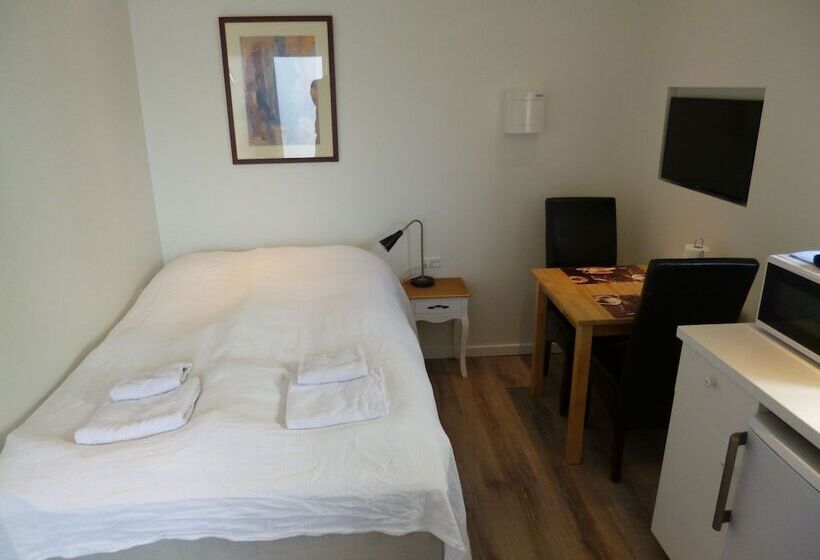 مبيت وإفطار Engholmbb