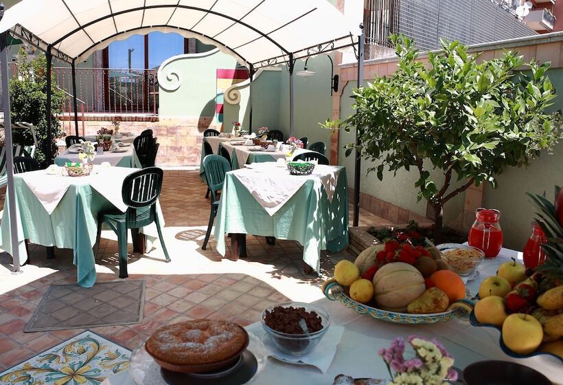 ベッドアンドブレックファースト Villa Cristina