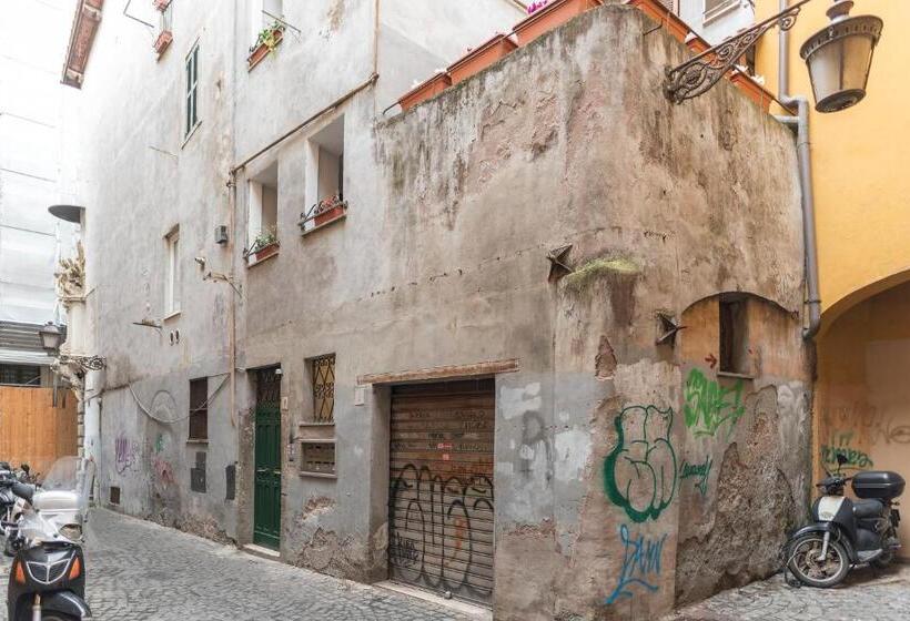 Campo De Fiori Central Flat