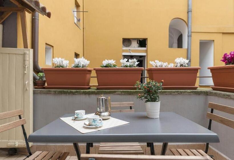 Campo De Fiori Central Flat