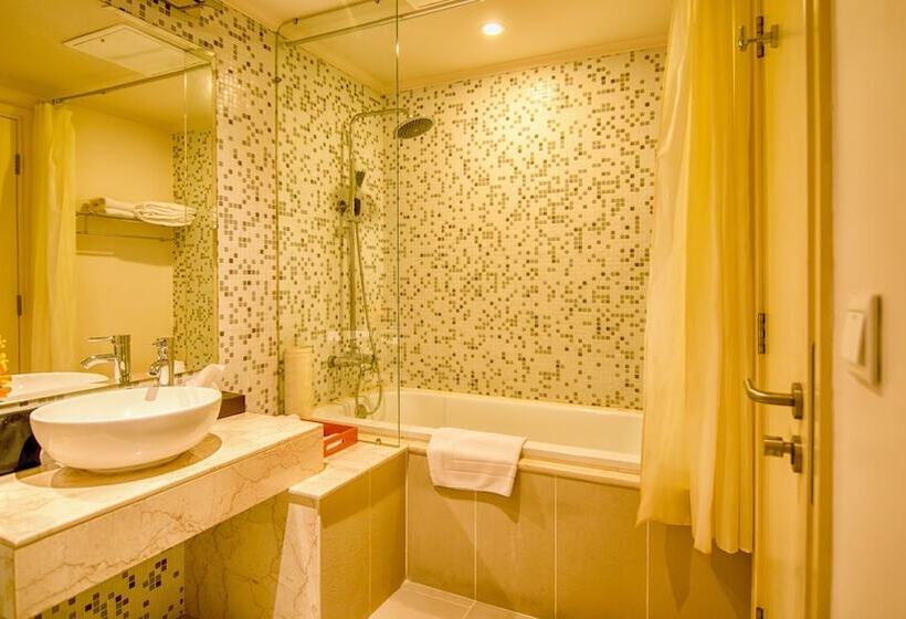 Central Mansions Serviced Apartments