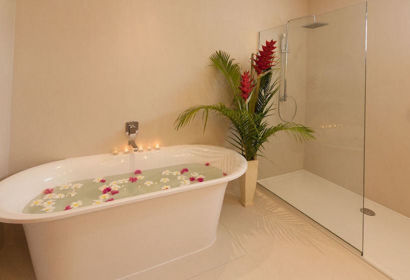 Crystal Blue Lagoon Villas