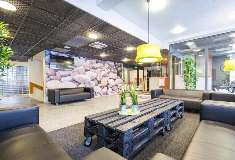 Forenom Hostel Espoo Otaniemi