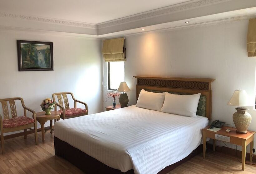 Hatyai Paradise Hotel & Resort