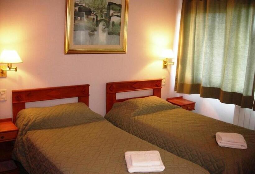 Отель Antartida Argentina