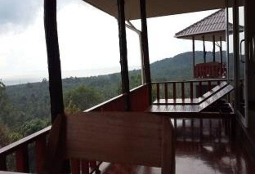 Отель Apichada Villa