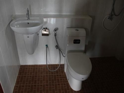 Отель Apichada Villa