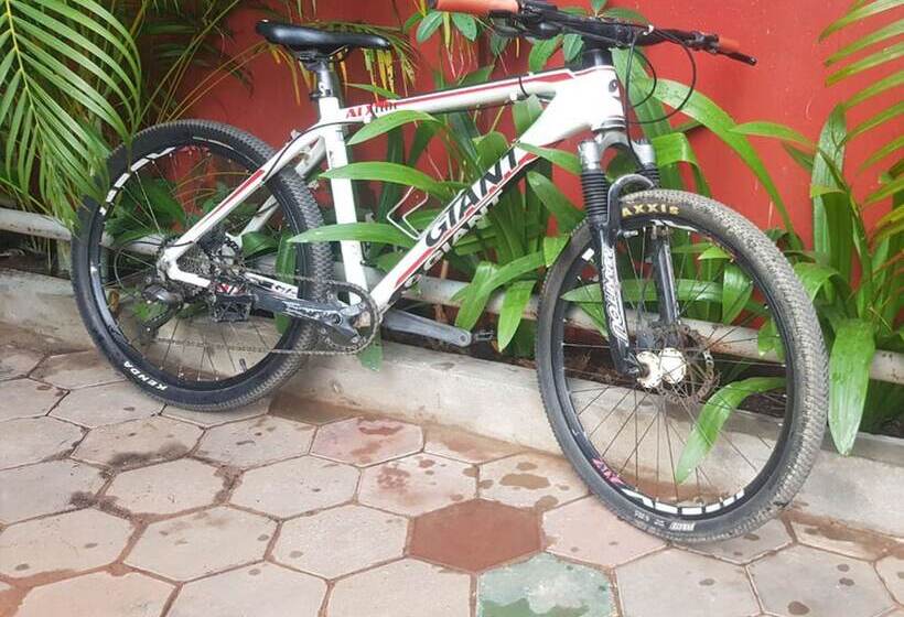 ホテル Archaic House