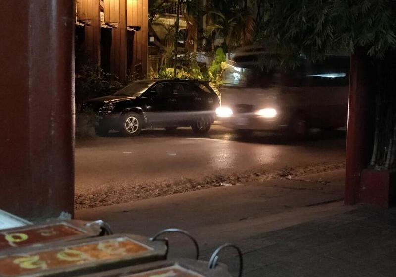 ホテル Archaic House