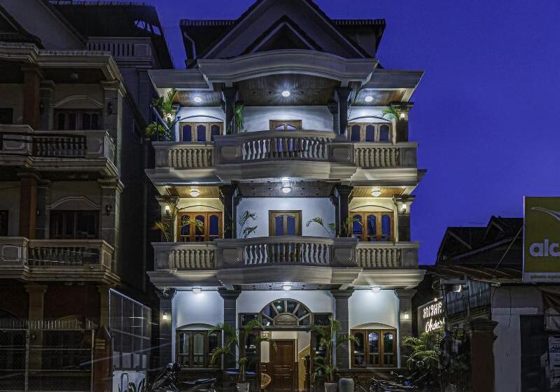 ホテル Archaic House