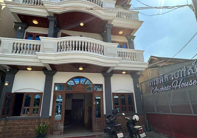 ホテル Archaic House