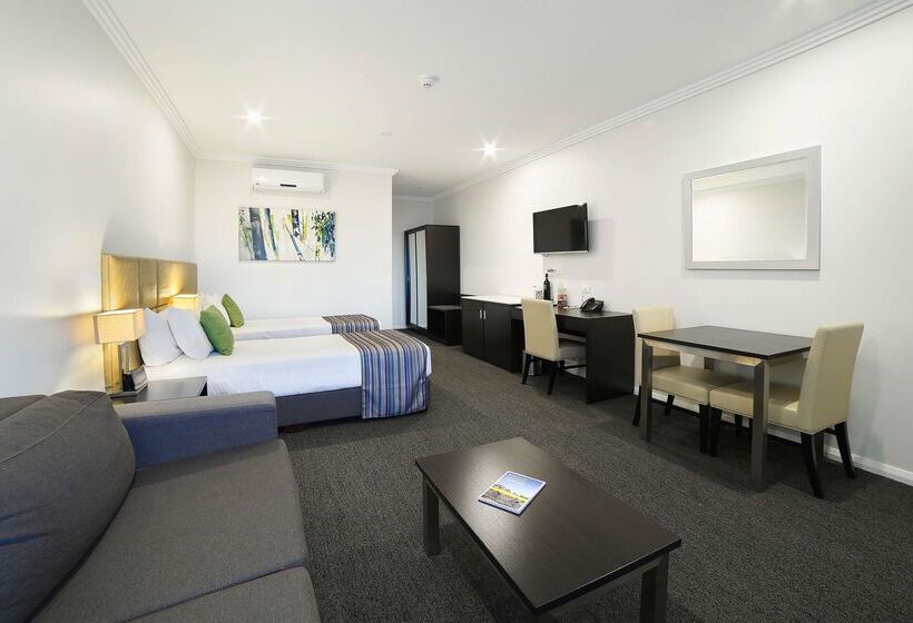 فندق Best Western Plus Bolton On The Park