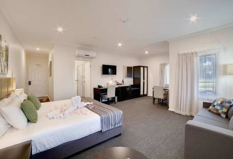 בית מלון כפרי Best Western Plus Bolton On The Park