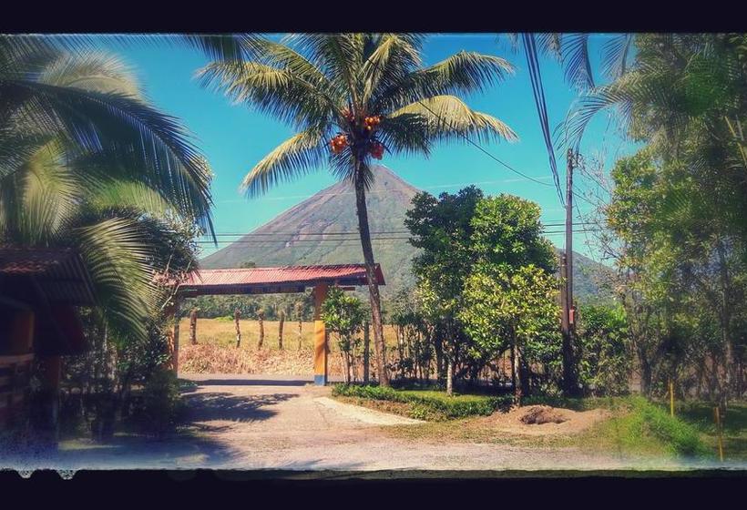 فندق Cerro Chato Ecolodge