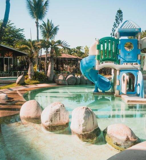 هتل Country Village