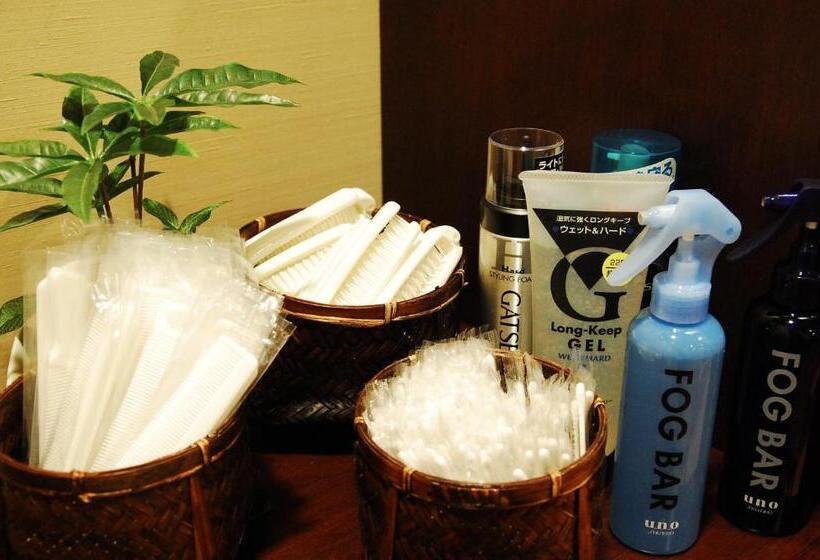 מלון כמוסות Anshin Oyado Akihabara Denkigaiten