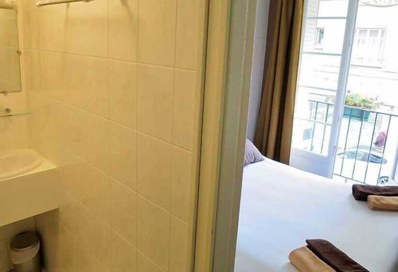 ホテル De La Paix