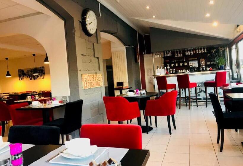 فندق Contact Hôtel De Matignon Restaurant Le Emlo