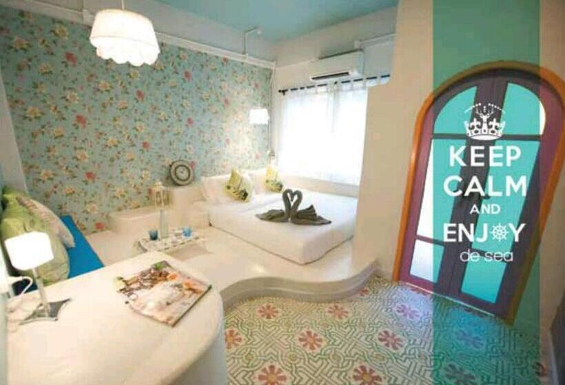 فندق De Sea Almond