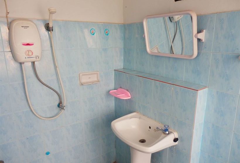 Отель Evelyn Residence