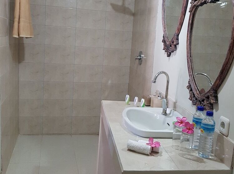 فندق Gili Bagaz Cottages