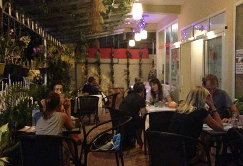 فندق Homeland Guesthouse