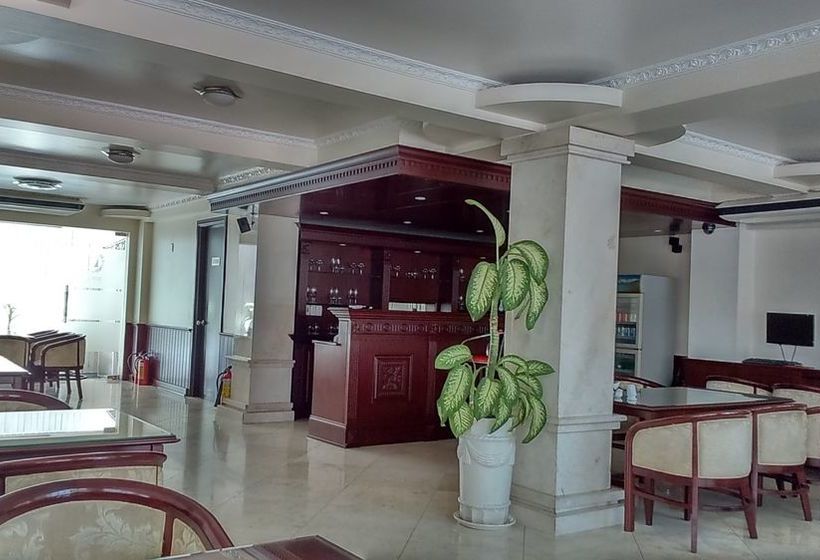 Fotos del hotel Hung Vuong 2:  10