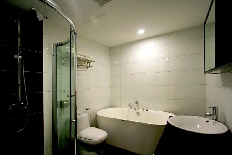 فندق J Suites