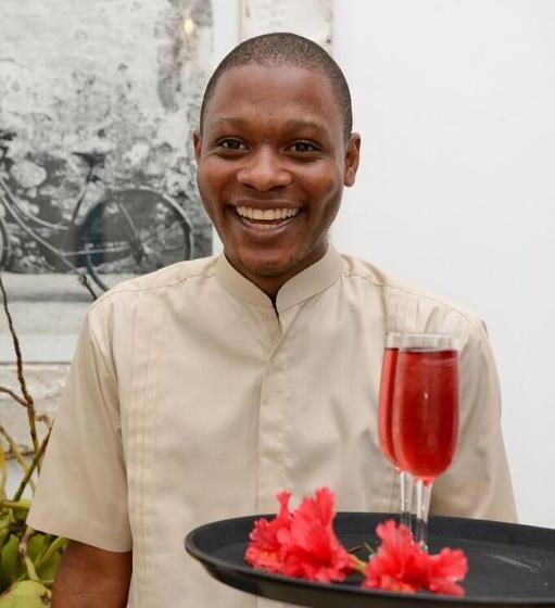 호텔 Kisiwa On The Beach