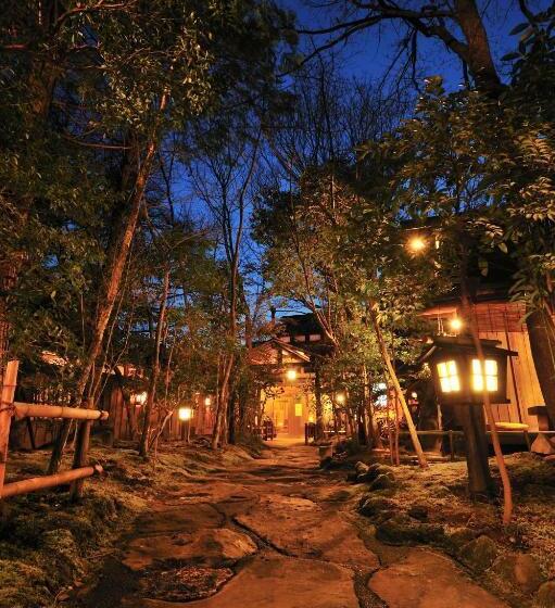هتل Kurokawa Onsen Oyado Noshiyu