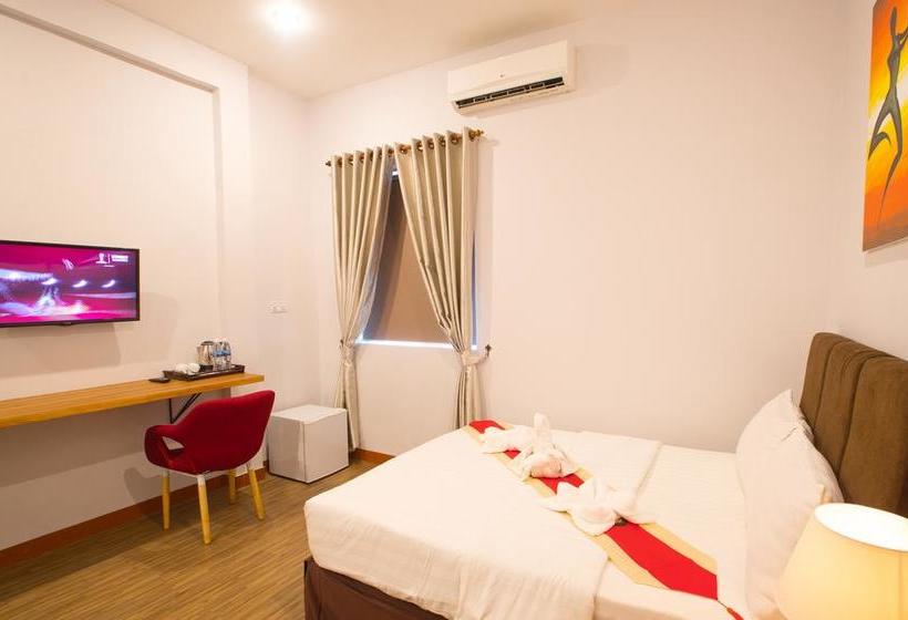 בית מלון כפרי Secrets  Cambodia