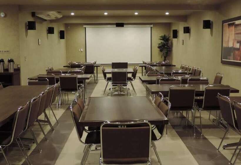 فندق Layfer Express Inn, Cordoba, Ver