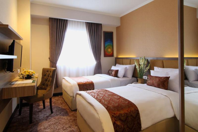 Otel Lorin Syariah  Solo