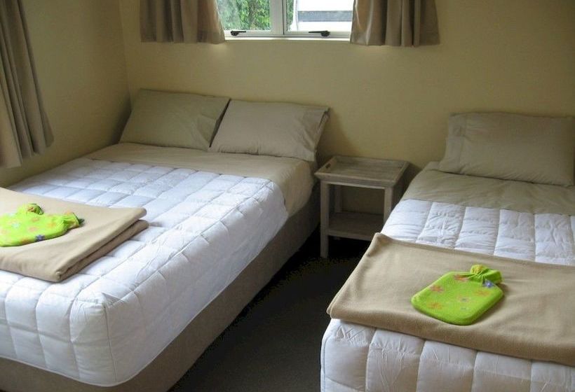 호텔 Mercury Bay Holiday Park