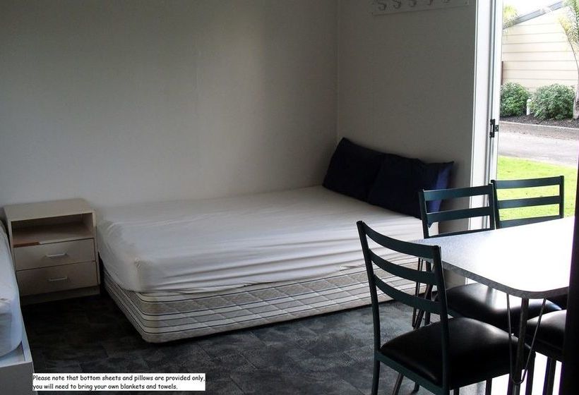 호텔 Mercury Bay Holiday Park