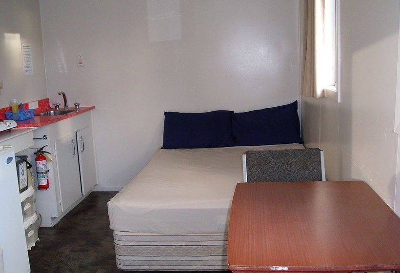 호텔 Mercury Bay Holiday Park