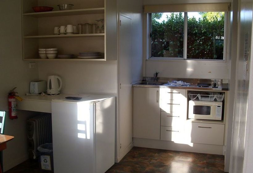 호텔 Mercury Bay Holiday Park