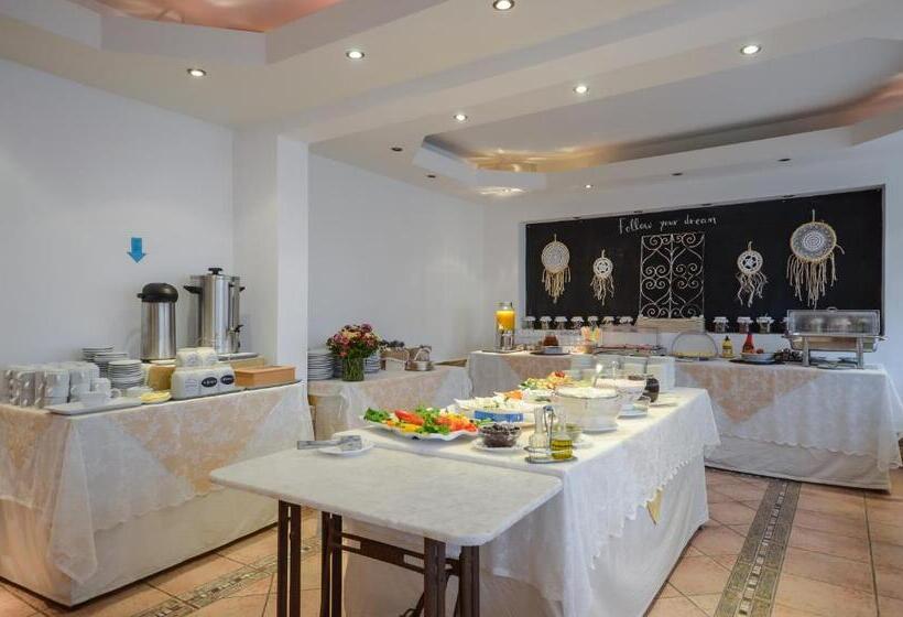 فندق Naxos Beach