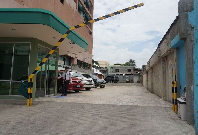 هتل New Dawn Plus