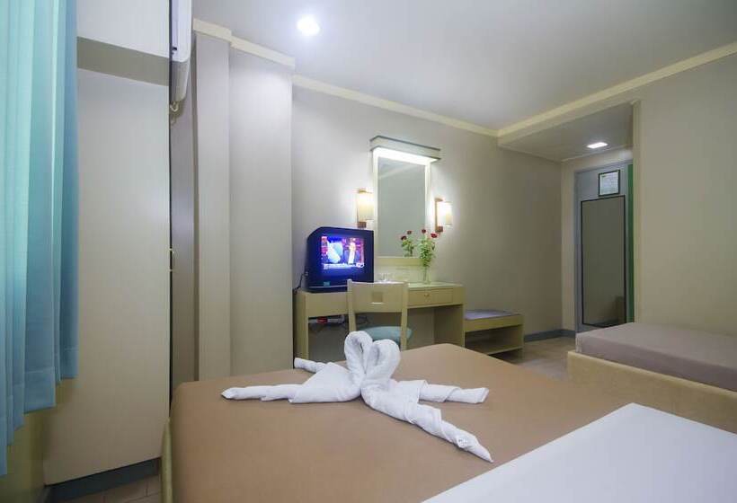 هتل New Dawn Plus