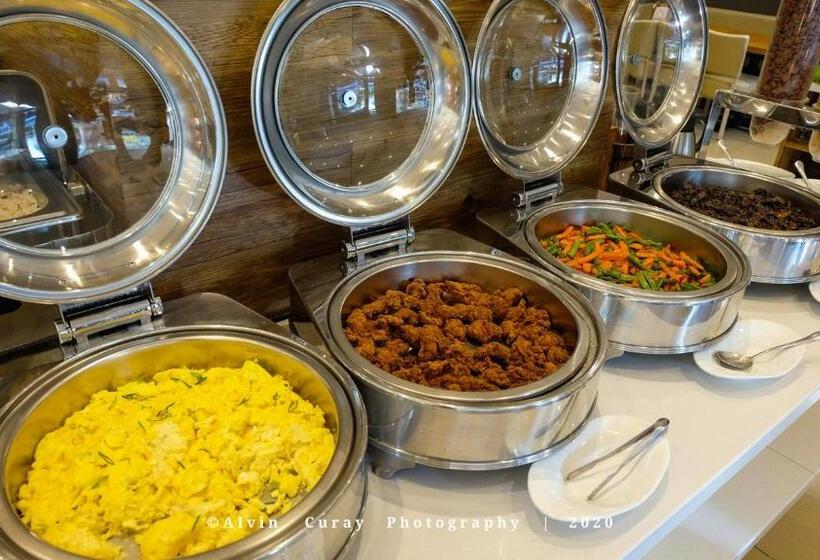 هتل New Dawn Plus