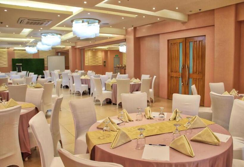 هتل New Dawn Plus